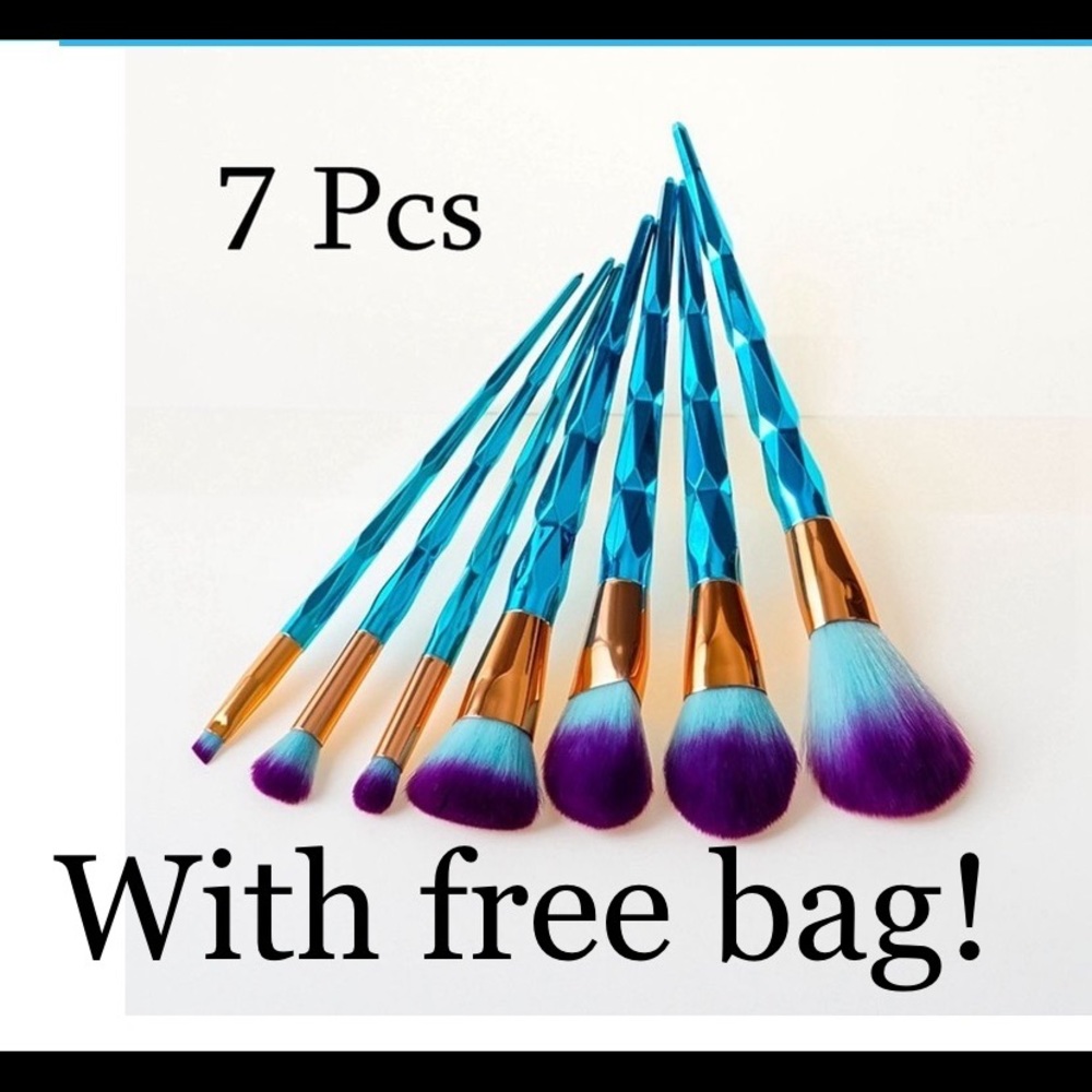 💄💋Makeup Brushes with free Bag! 💄💋